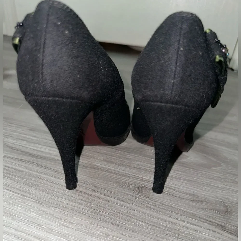 Vintage Louis vuitton Heels size 35 1/2